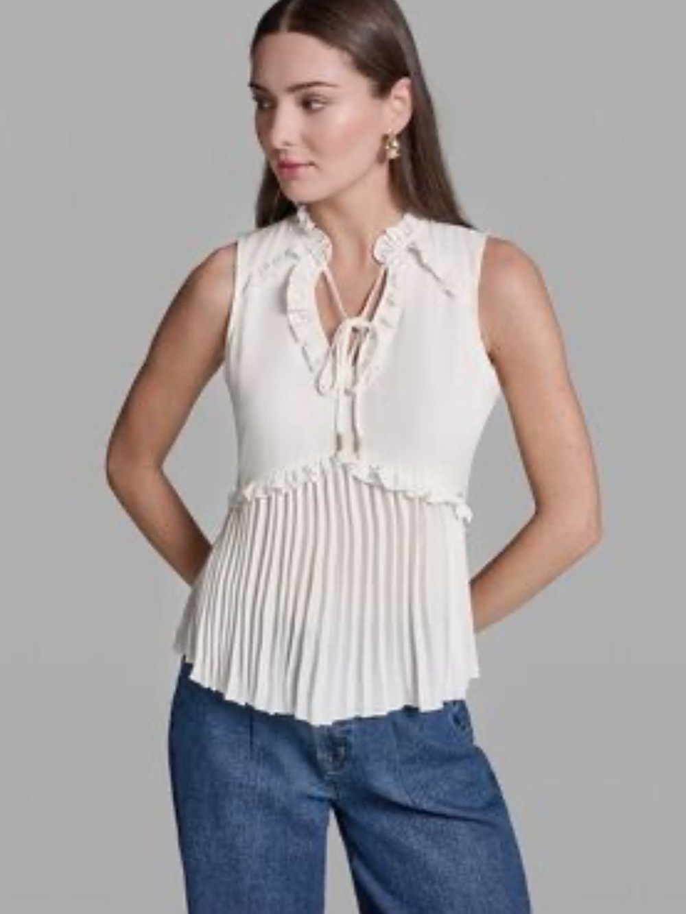 BCBG Cream Sleeveless Ruffled Tie-Neck Pleated Camisole beige size M